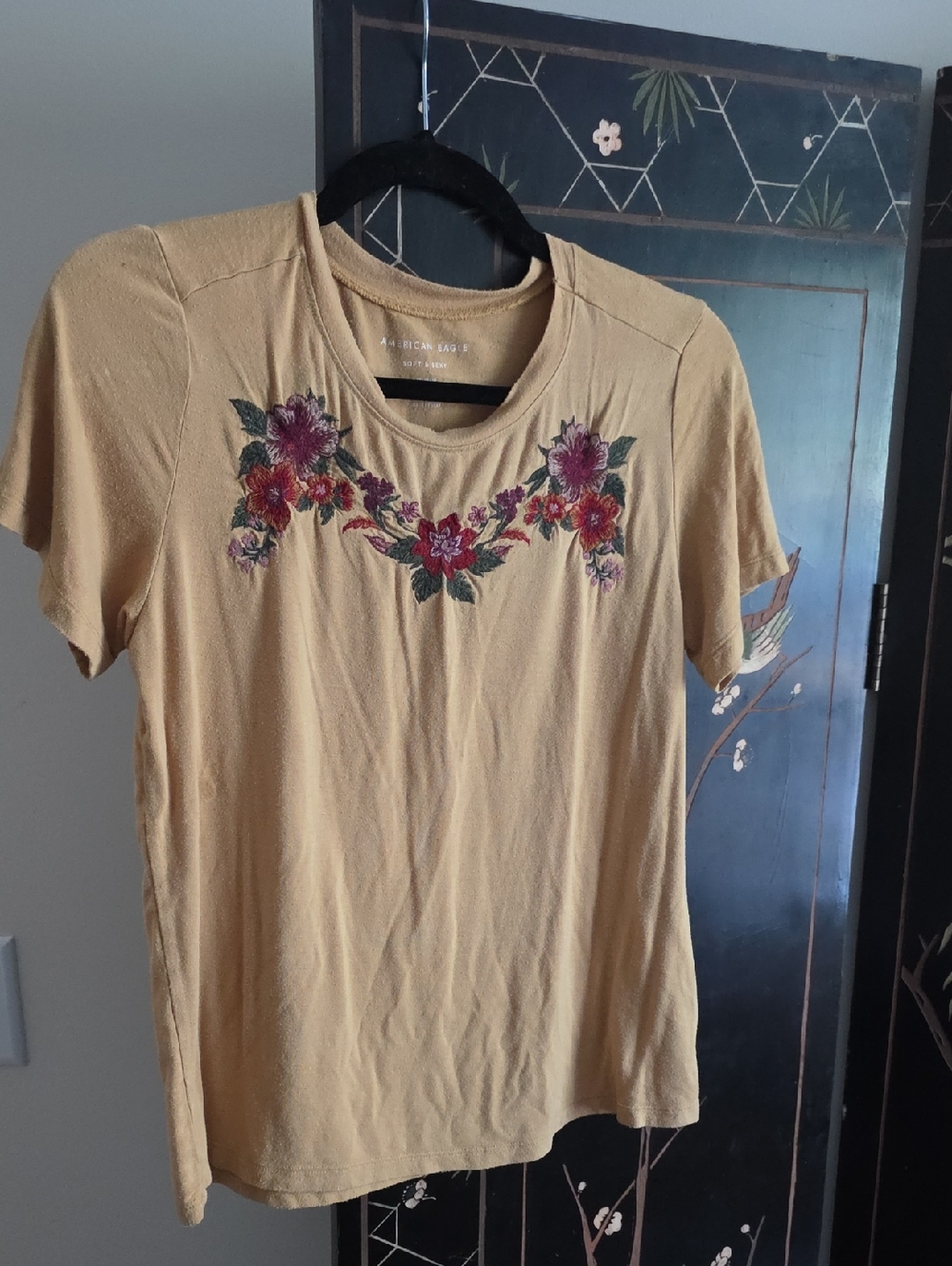 American Eagle Outfitters Mustard Embroidered Floral Short Sleeve Tee